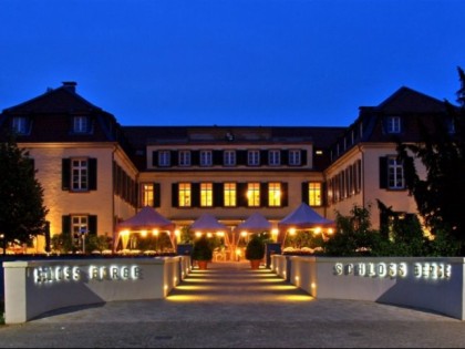 照片: Schloss Berge